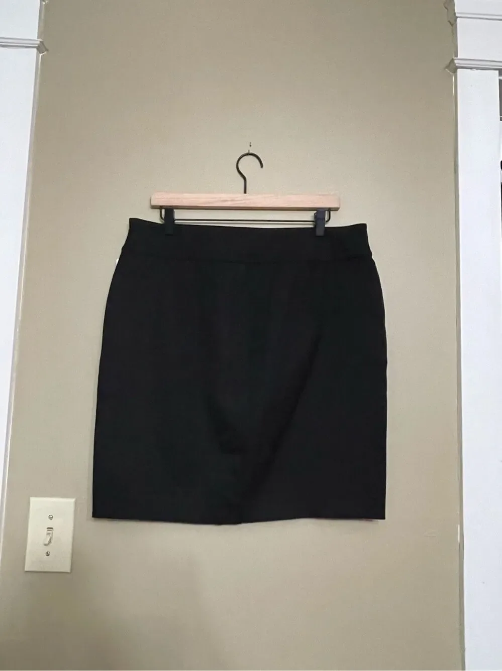 Lauren Ralph Lauren Black Cotton Pencil Skirt with Silver Zipper Pockets Petite
